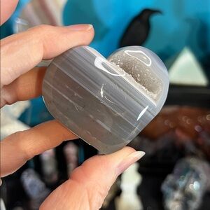 Botswana agate heart (1)